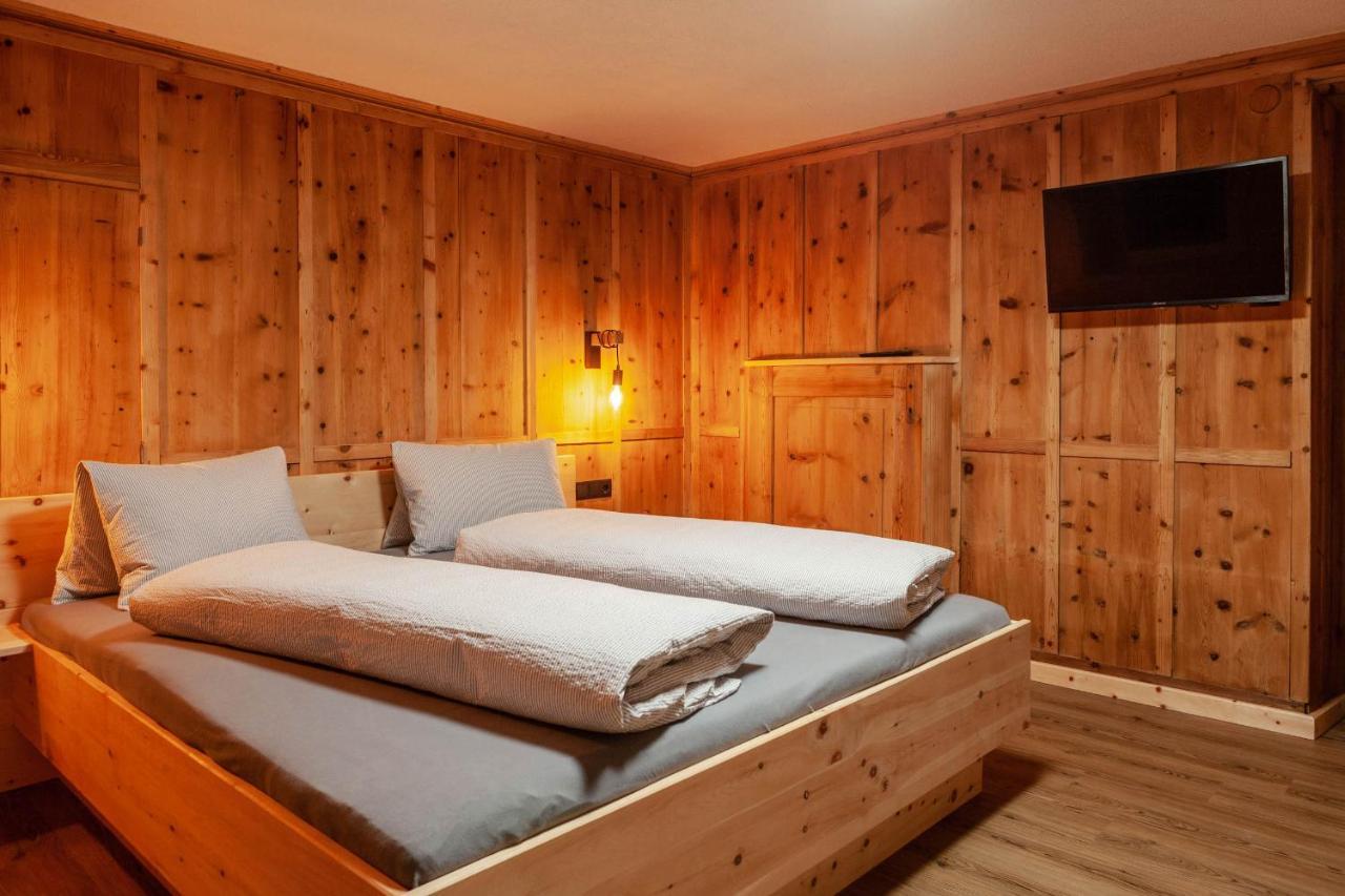 Schneggnheisl Panoramaappartements Sautens Zewnętrze zdjęcie